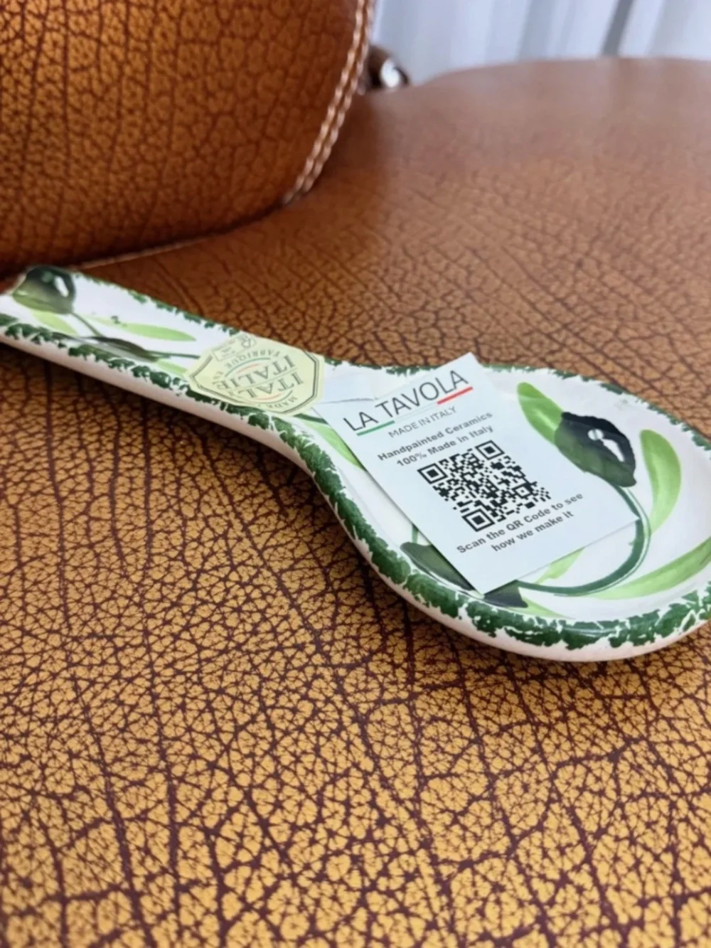 La Tavola italian ceramic